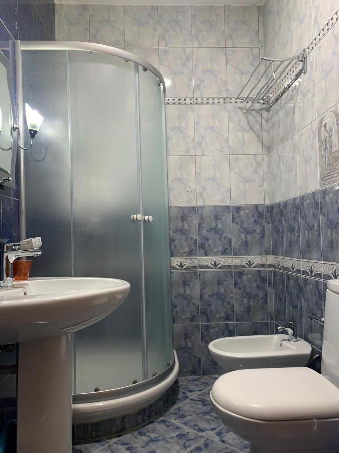Spacious Family-Friendly Apartment In The Heart Of Bllok Tirana Bagian luar foto